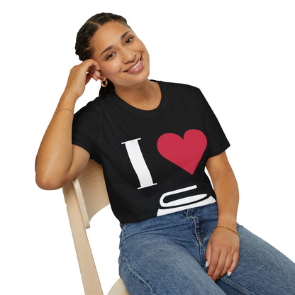 Unisex Softstyle T-Shirt – 100% Cotton ‘I Love Curling’ Graphic Tee | Soft, Lightweight & Comfortable
