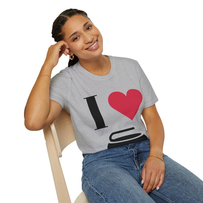 Unisex Softstyle T-Shirt – 100% Cotton ‘I Love Curling’ Graphic Tee | Soft, Lightweight & Comfortable